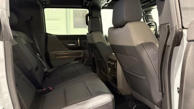 Used 2025 GMC Hummer EV 2X image 25
