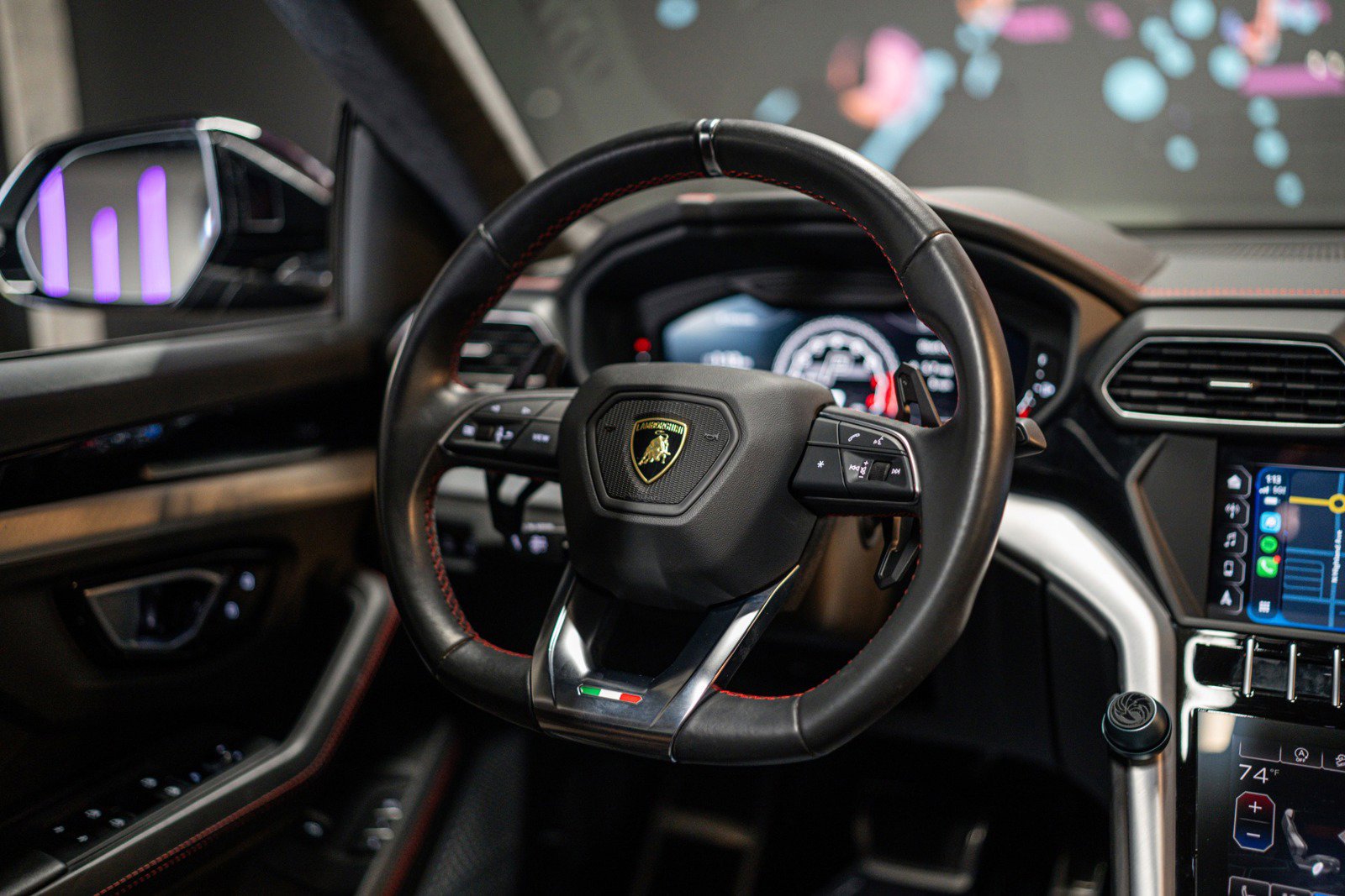 Used 2019 Lamborghini Urus AWD/4WD image 9