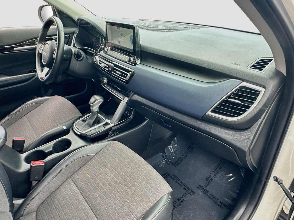 Certified 2022 Kia Seltos S FWD image 26