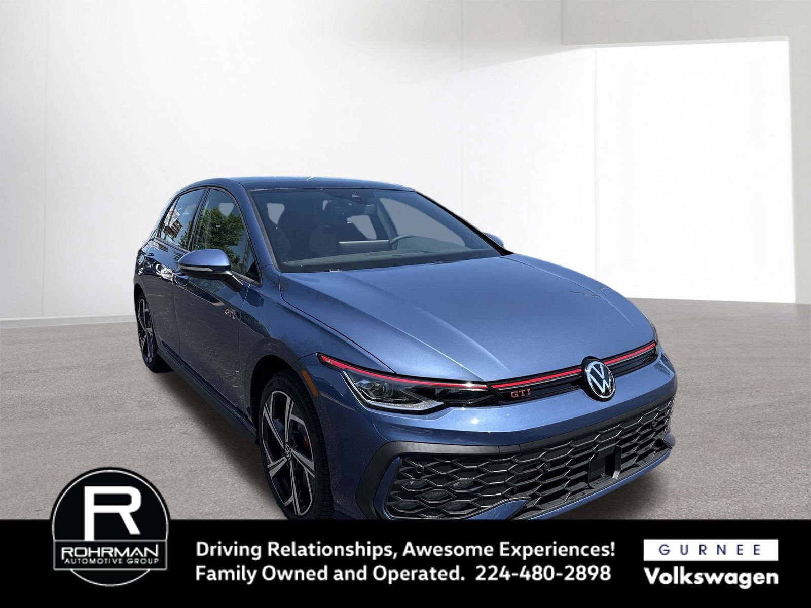 New 2025 Volkswagen GTI SE image 2