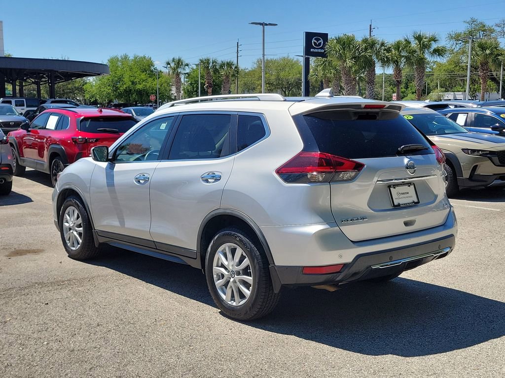 Used 2019 Nissan Rogue SV FWD image 5