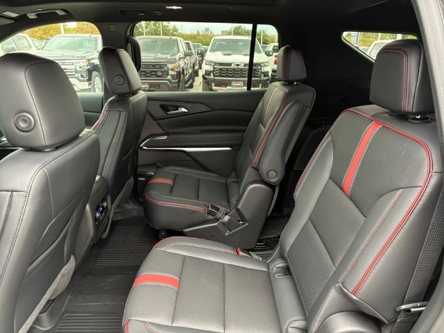 New 2027 Chevrolet Traverse RS w/ LPO, Floor Liner Package AWD/4WD image 17