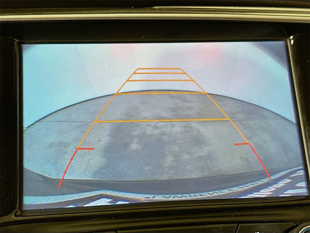 Used 2017 Buick Envision Essence image 12