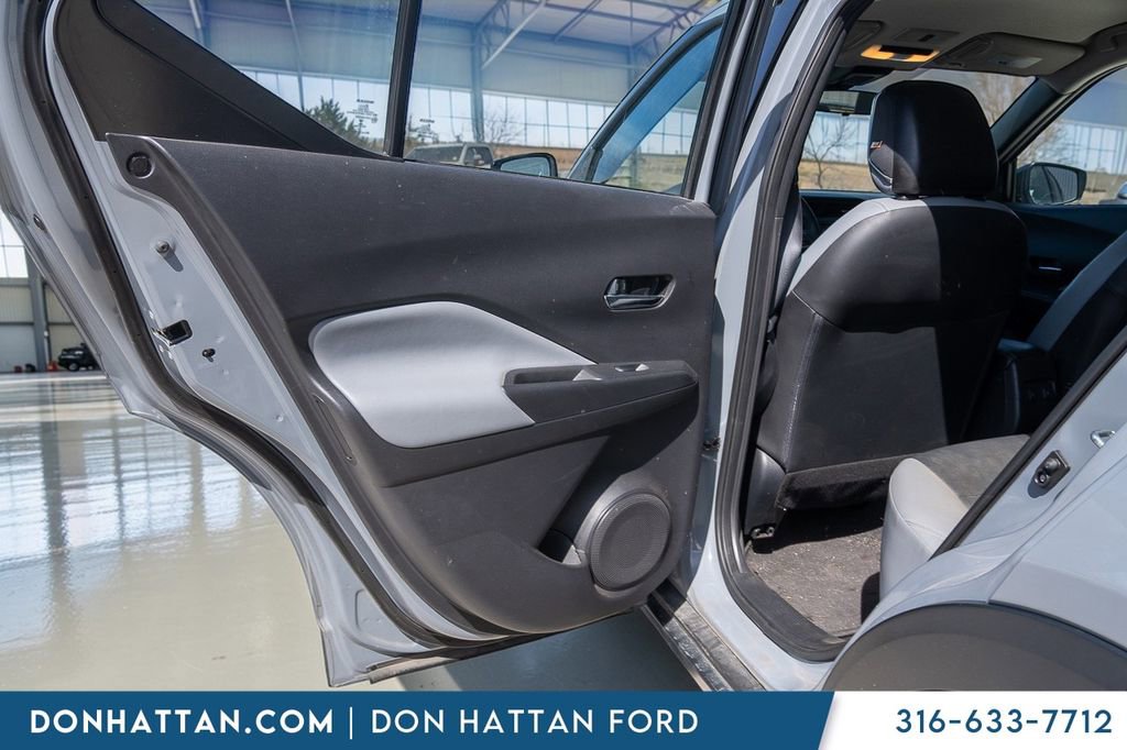 Used 2021 Nissan Kicks SR w/ SR Premium Package image 15