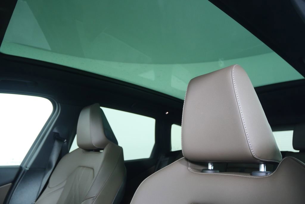 Used 2025 BMW X3 M50 image 12