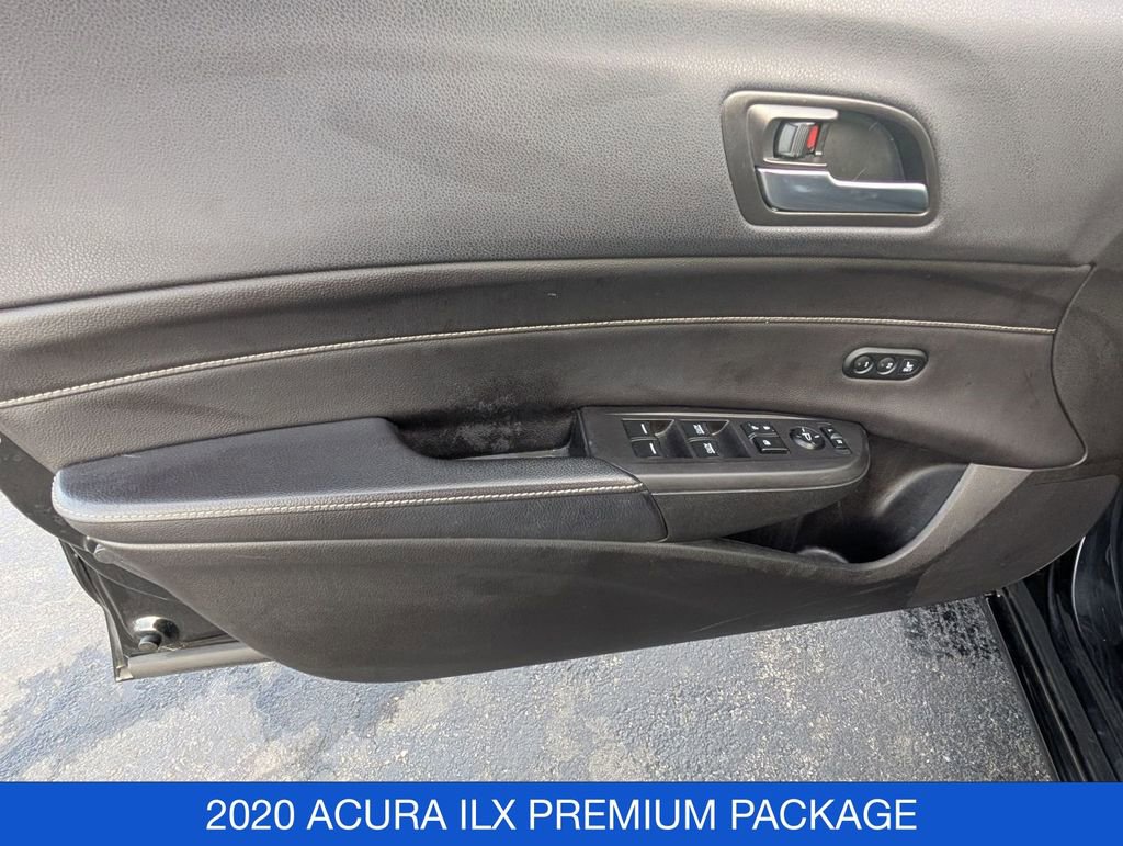Used 2020 Acura ILX w/ Premium Package image 11