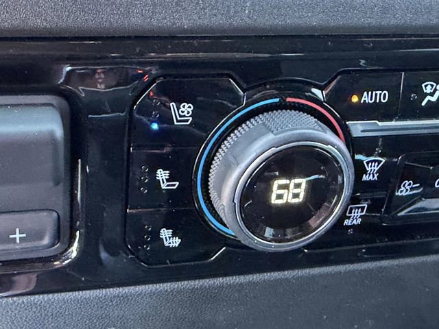 Certified 2024 Chevrolet Silverado 1500 High Country w/ Technology Package image 26