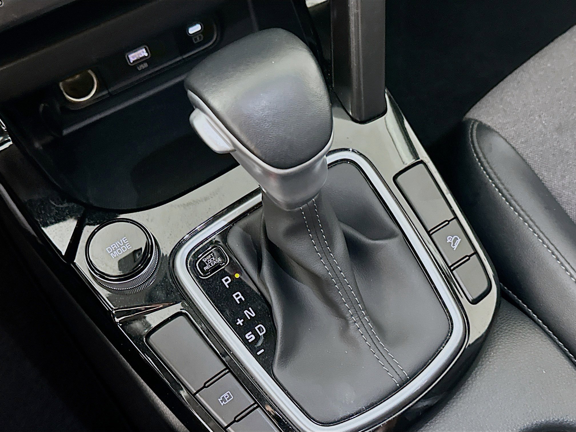 Used 2025 Kia Seltos S image 25