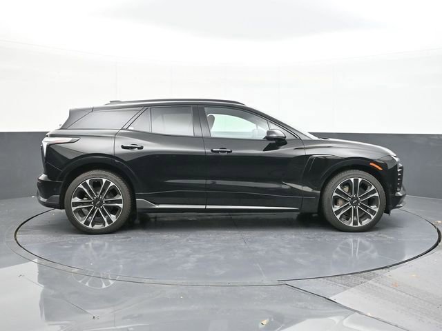 New 2026 Chevrolet Blazer EV SS AWD/4WD image 17
