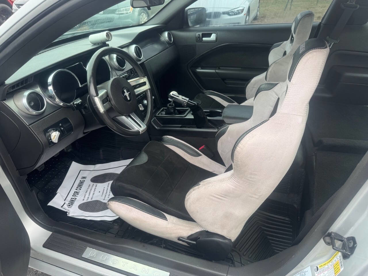 Used 2006 Ford Mustang GT RWD image 10