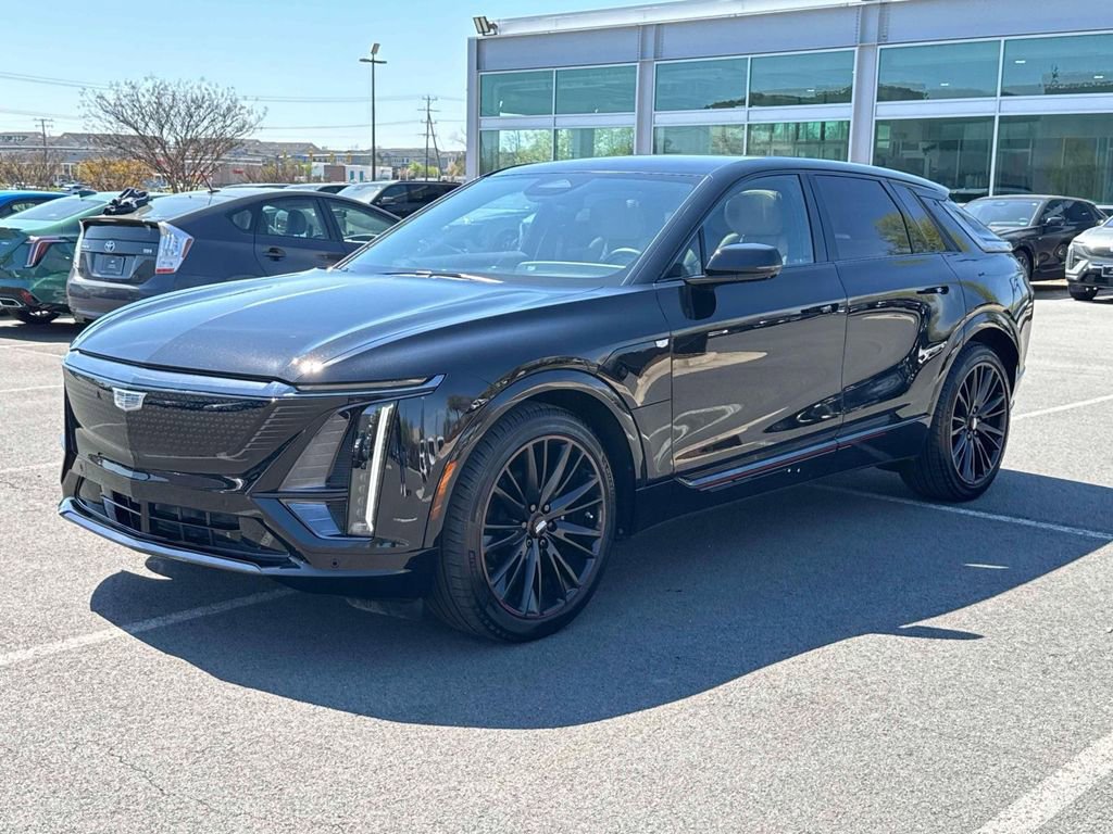 Used 2025 Cadillac Lyriq Sport w/ LPO, Red Accent Package image 21