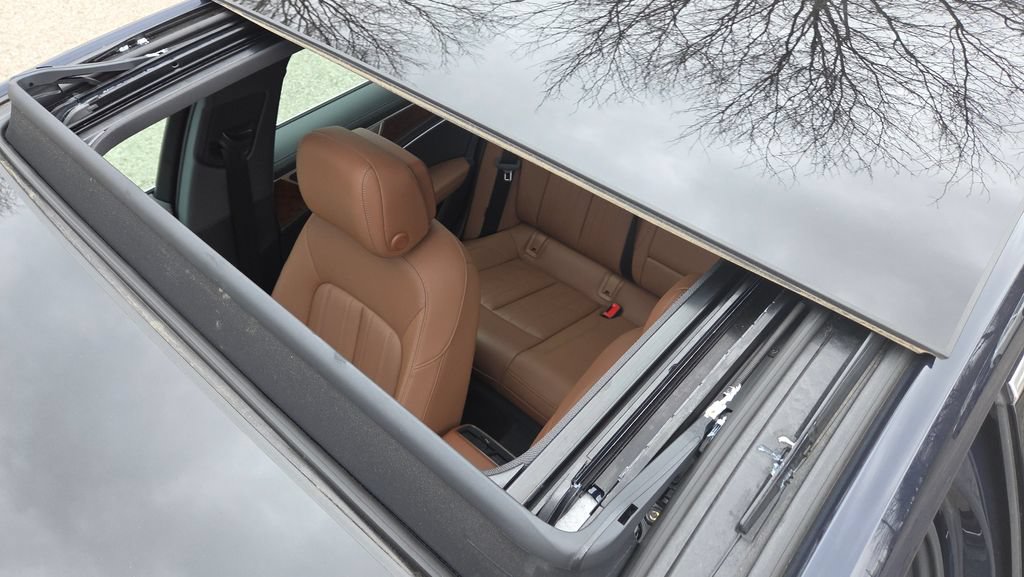 Used 2022 Audi A6 Premium Plus w/ Premium Plus Package AWD/4WD image 3