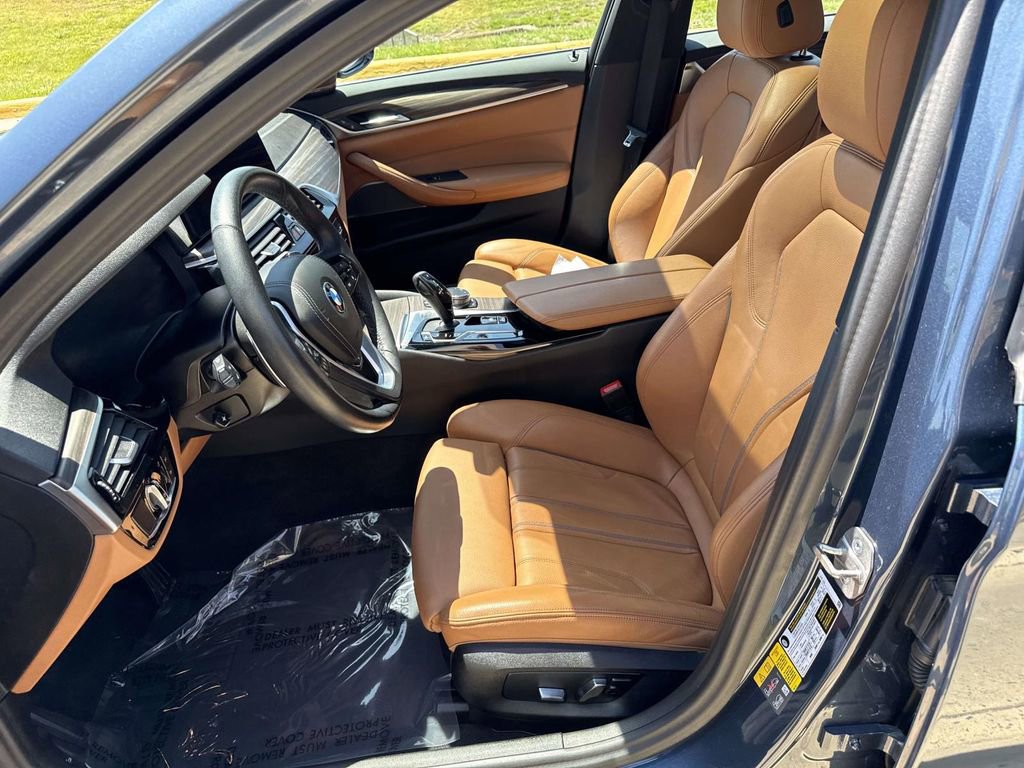 Used 2023 BMW 530e xDrive w/ Premium Package AWD/4WD image 6