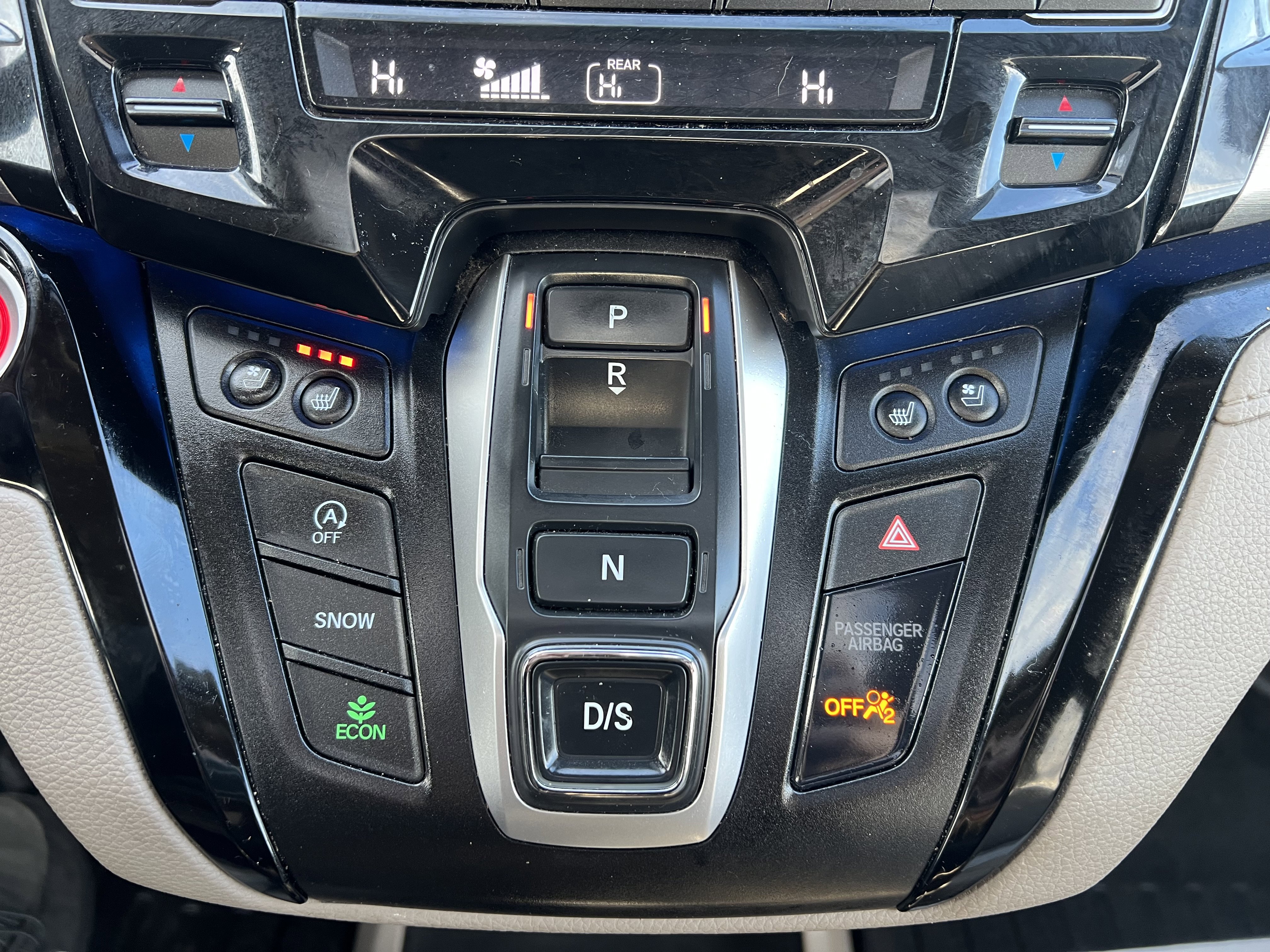 Used 2018 Honda Odyssey Elite image 28