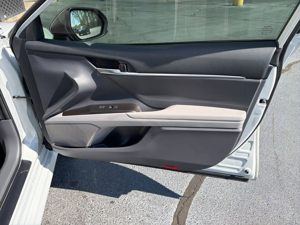 Used 2023 Toyota Camry LE FWD image 22