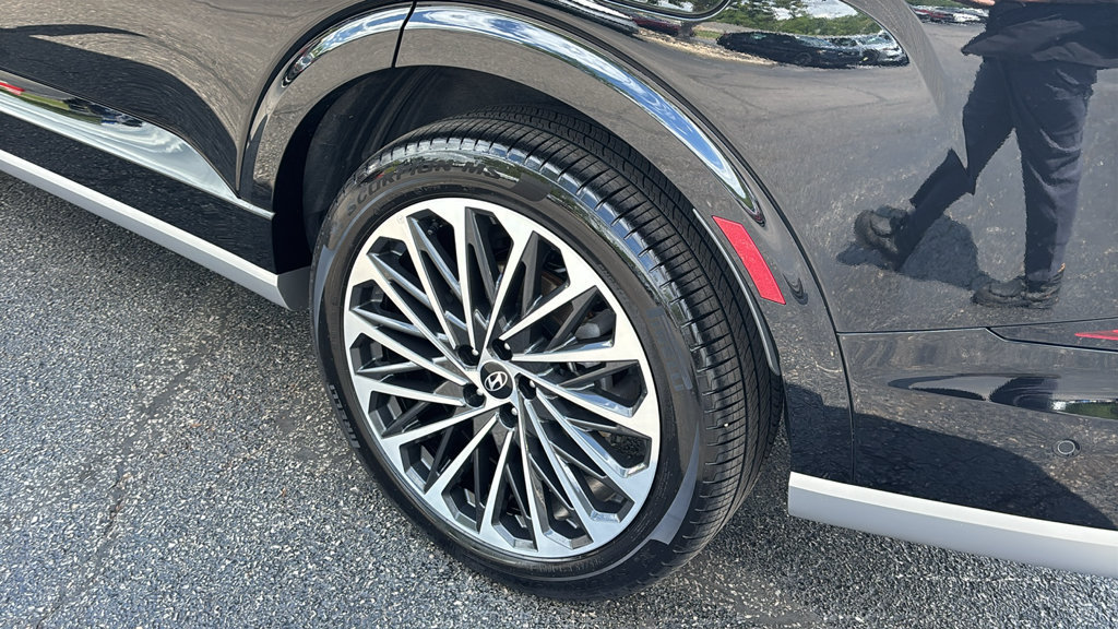 Used 2026 Hyundai Palisade Calligraphy AWD/4WD image 9