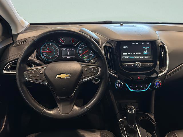 Used 2017 Chevrolet Cruze Premier w/ Enhanced Convenience Package image 26