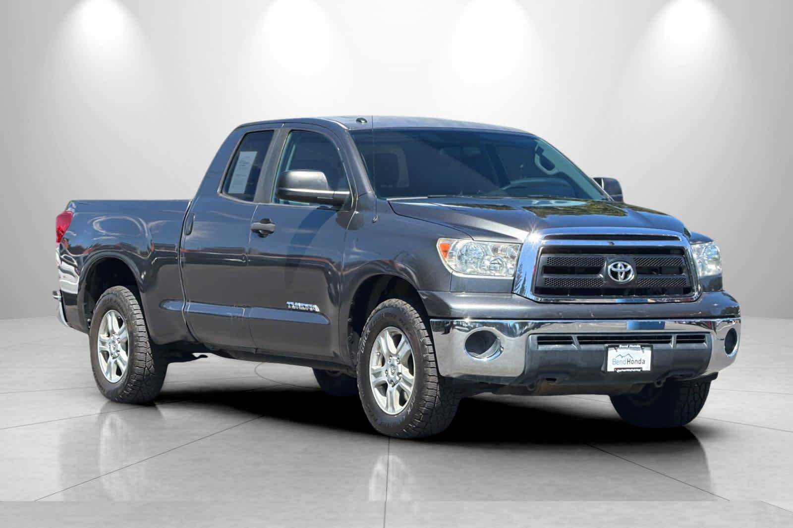Used 2011 Toyota Tundra 2WD Double Cab w/ Tow Pkg image 9