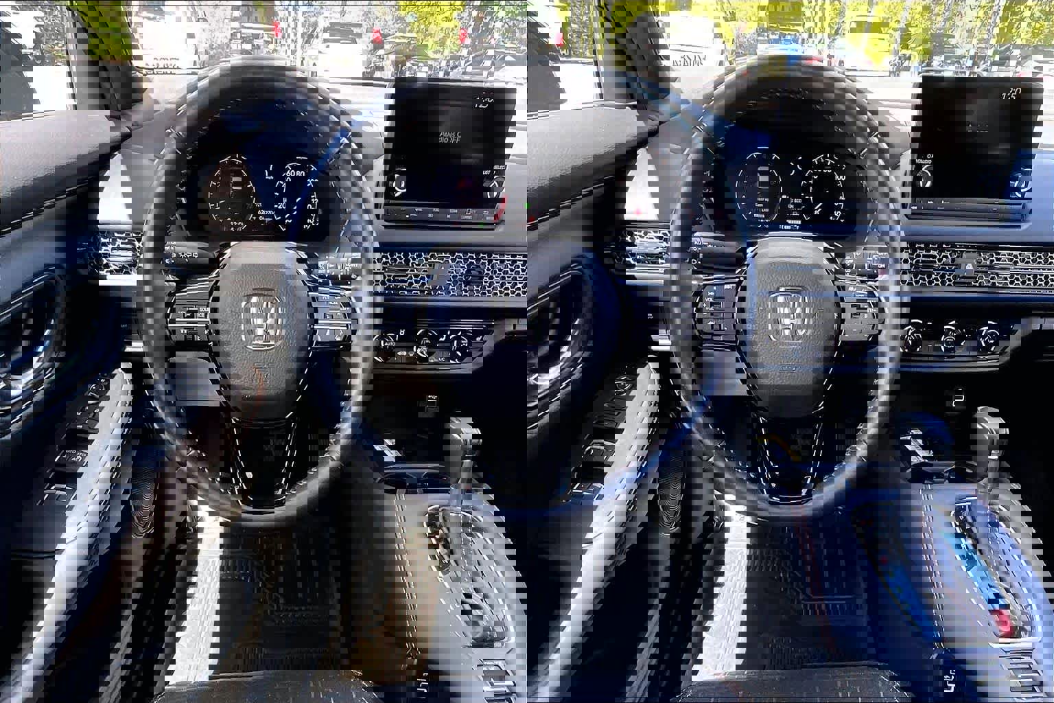 Used 2023 Honda HR-V Sport image 5