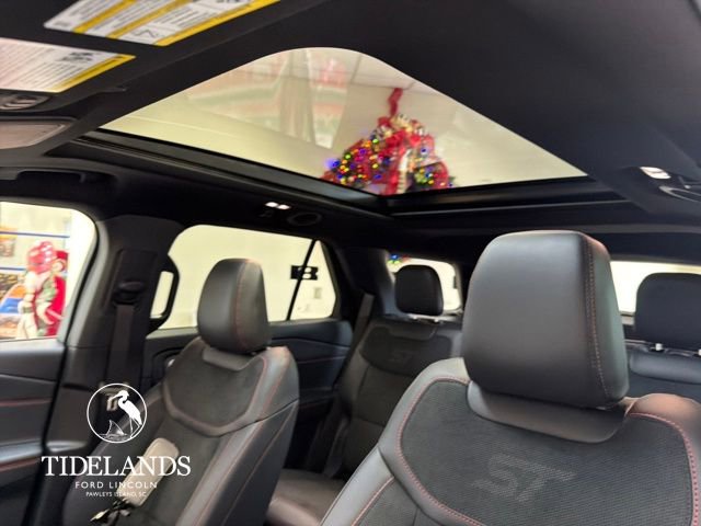 New 2026 Ford Explorer ST w/ Sun And Sound Package image 25