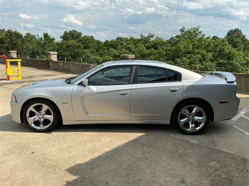 Used 2012 Dodge Charger R/T RWD image 3