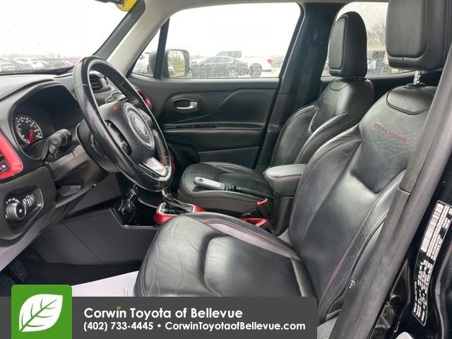 Used 2018 Jeep Renegade Trailhawk image 17