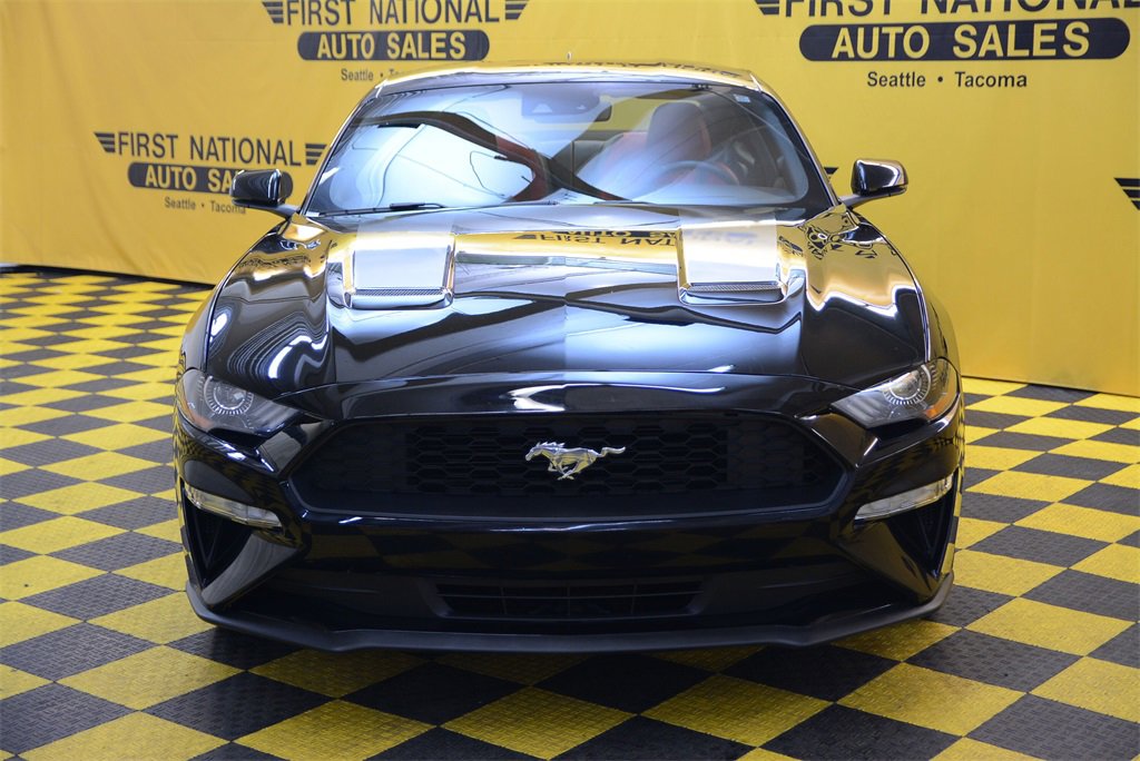 Used 2022 Ford Mustang Premium w/ Equipment Group 201A image 4