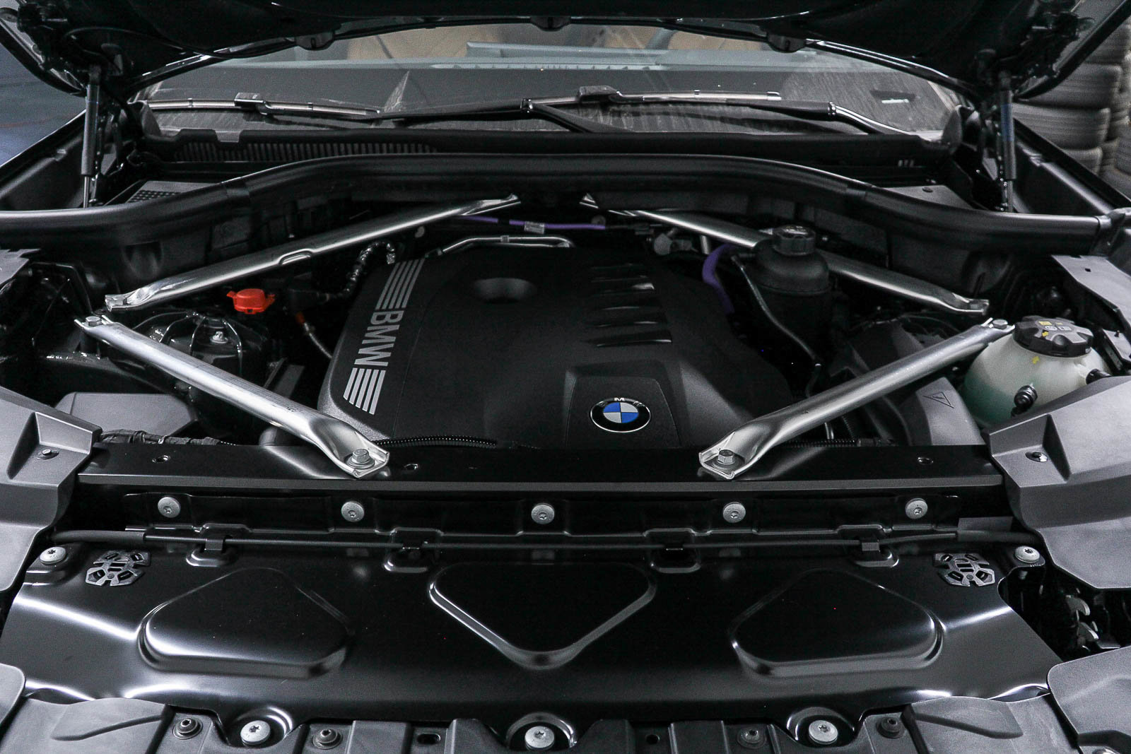 New 2026 BMW X5 sDrive40i w/ Executive Package RWD image 27