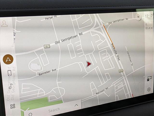 New 2025 Land Rover Defender 110 S image 14