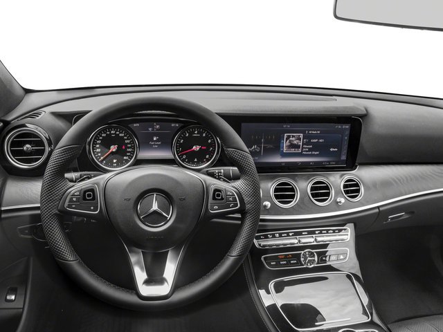 Used 2018 Mercedes-Benz E 400 4MATIC Wagon image 7