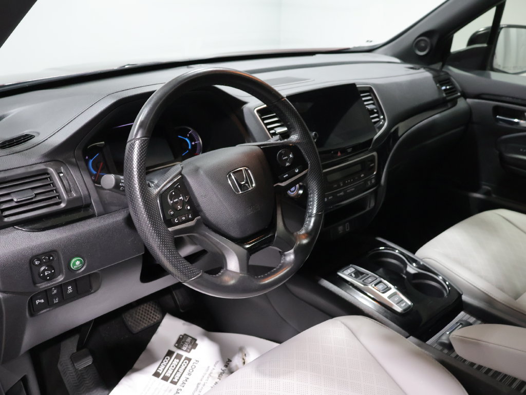 Used 2019 Honda Passport Touring image 16
