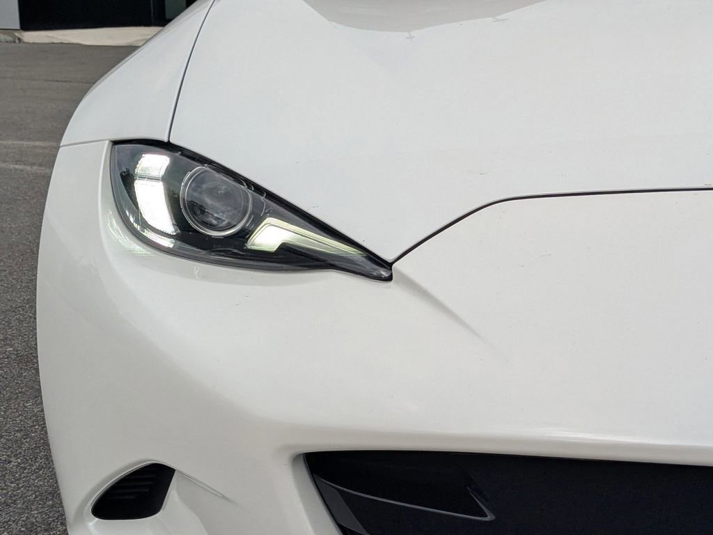 New 2025 MAZDA MX-5 Miata RF Grand Touring image 10