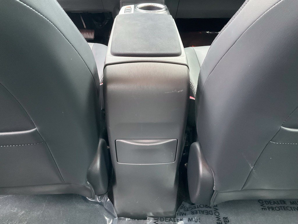 Used 2012 Toyota Prius V Five FWD image 33