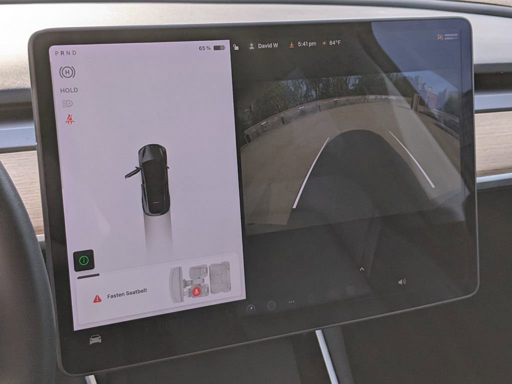 Used 2020 Tesla Model Y Long Range image 17