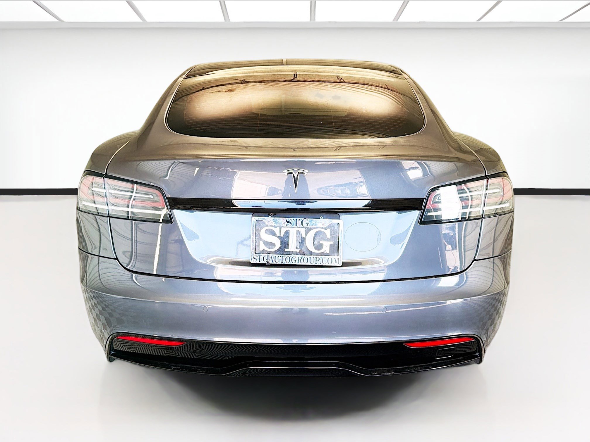 Used 2022 Tesla Model S AWD/4WD image 5