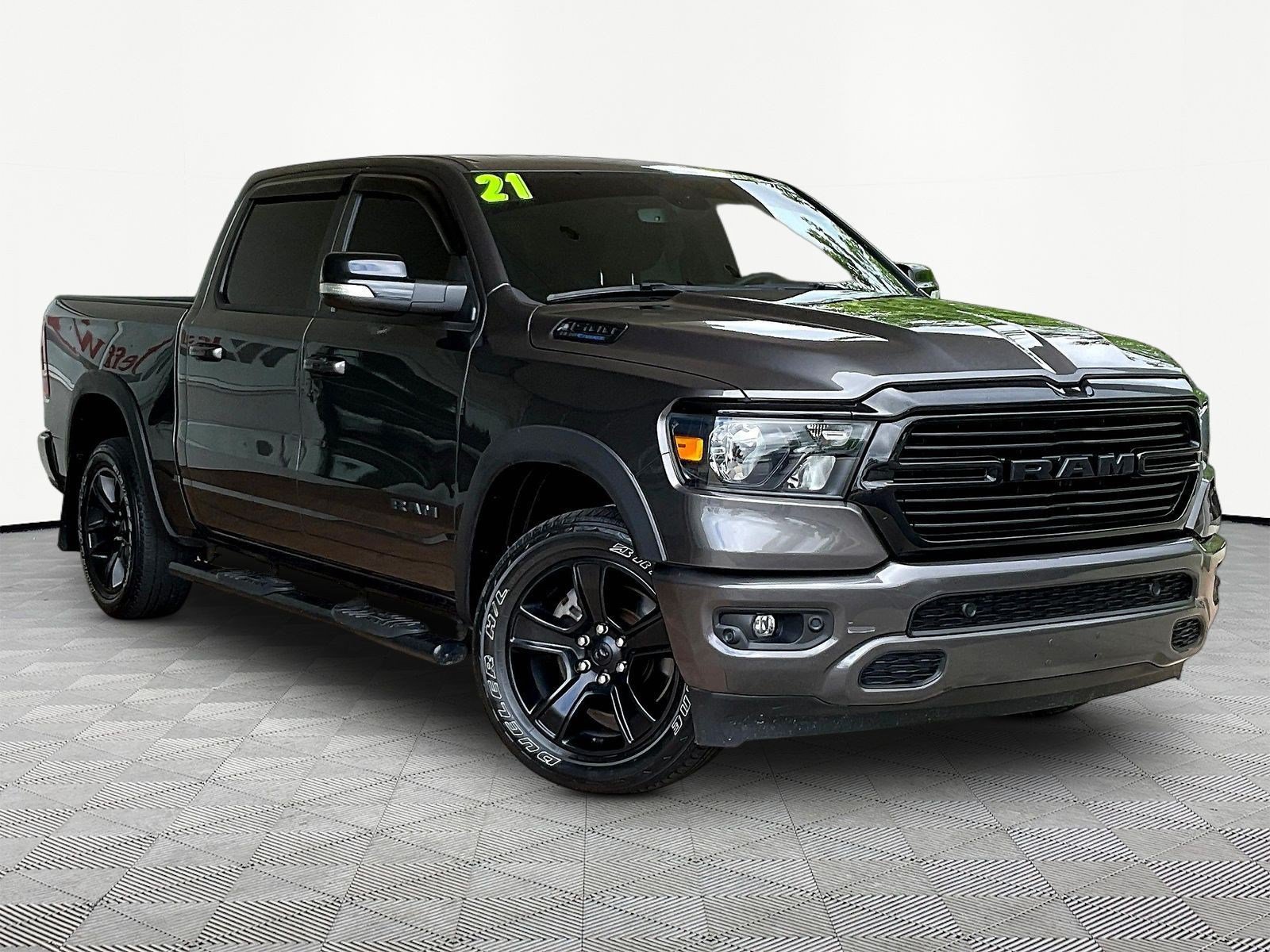 Used 2021 RAM 1500 Big Horn AWD/4WD image 3