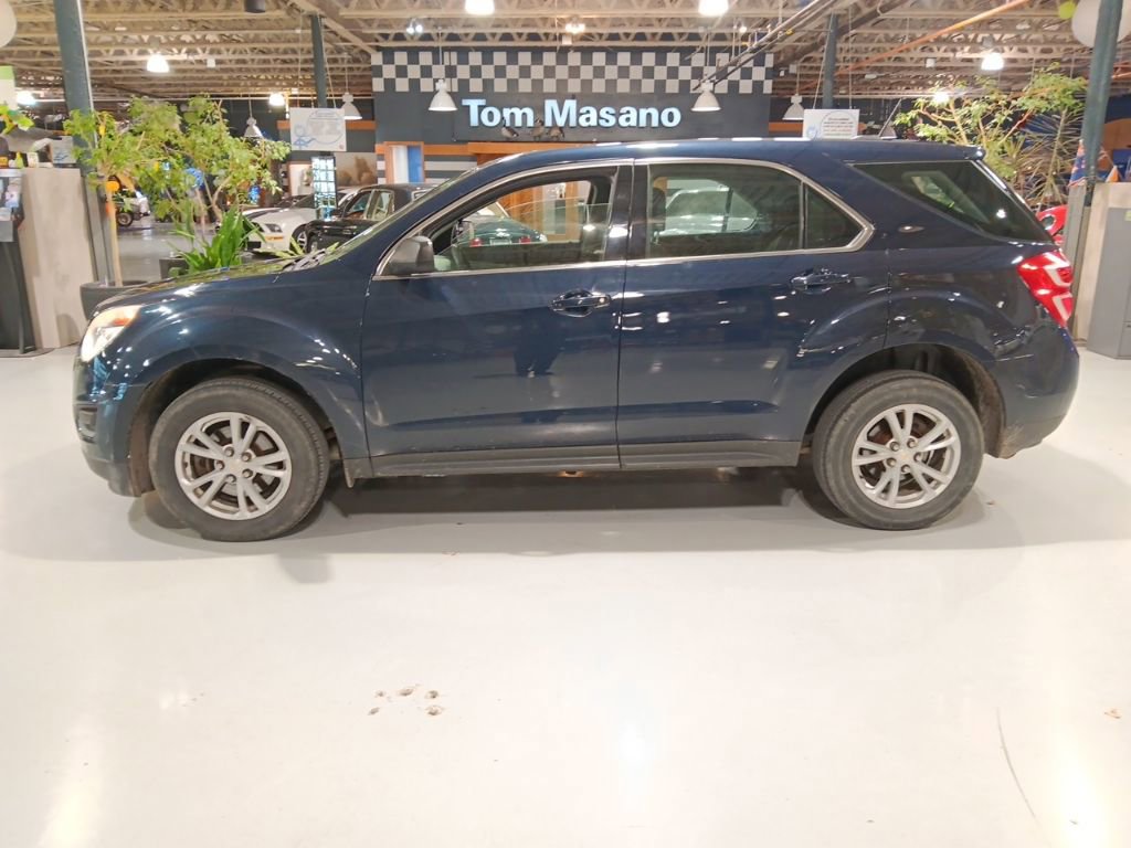 Used 2017 Chevrolet Equinox LS image 9