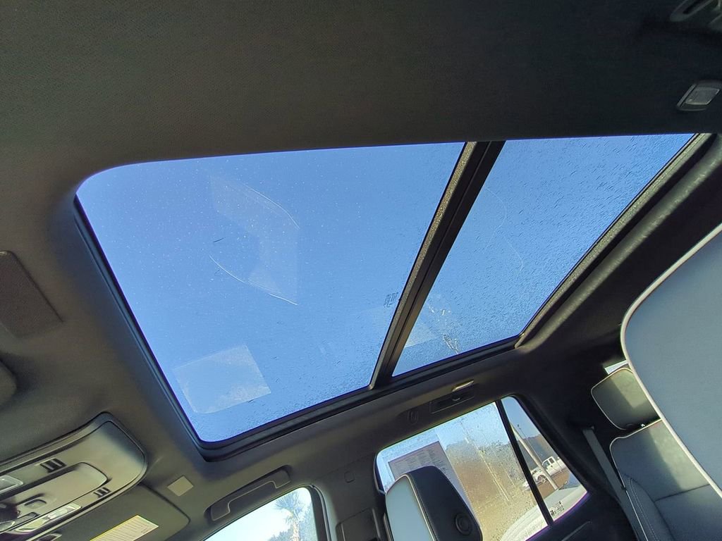 Used 2025 Chevrolet Tahoe Premier w/ Sun And Tow Package image 20