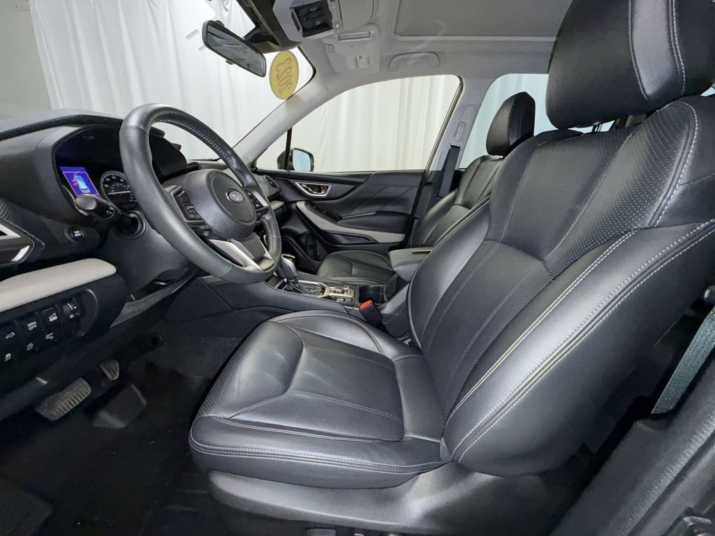 Used 2023 Subaru Forester Limited AWD/4WD image 11