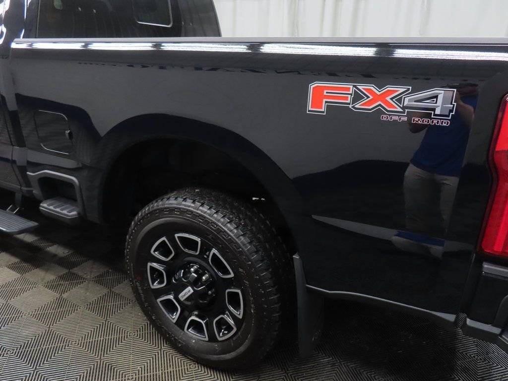 Used 2025 Ford F250 Platinum AWD/4WD image 53