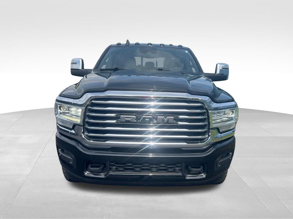 Used 2023 RAM 3500 Limited AWD/4WD image 8