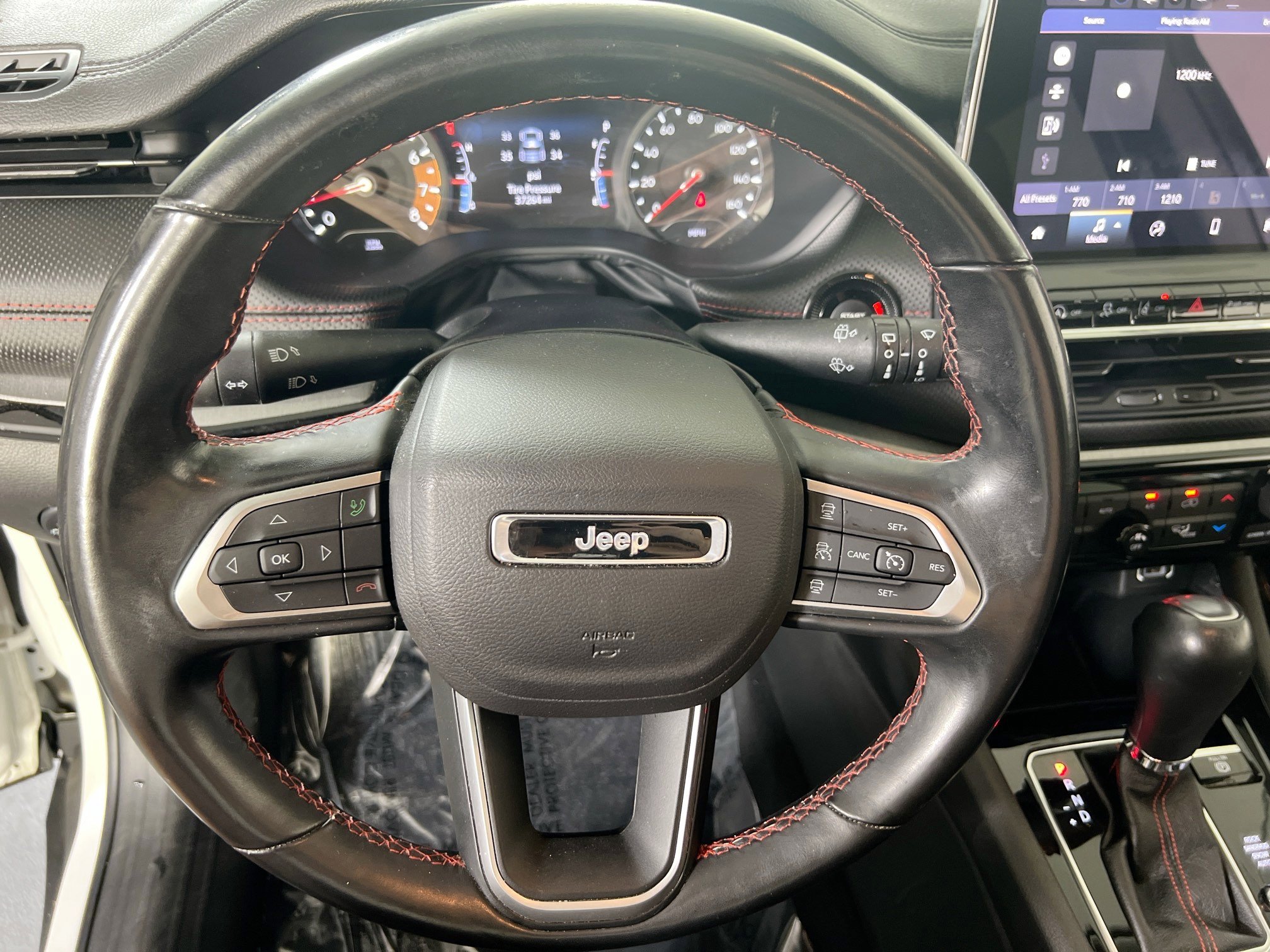 Used 2022 Jeep Compass Trailhawk w/ Trailhawk Convenience Group image 10