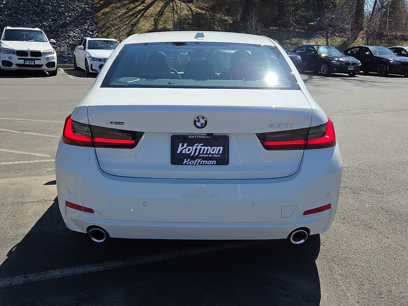 New 2026 BMW 330i xDrive Sedan w/ Convenience Package AWD/4WD image 5