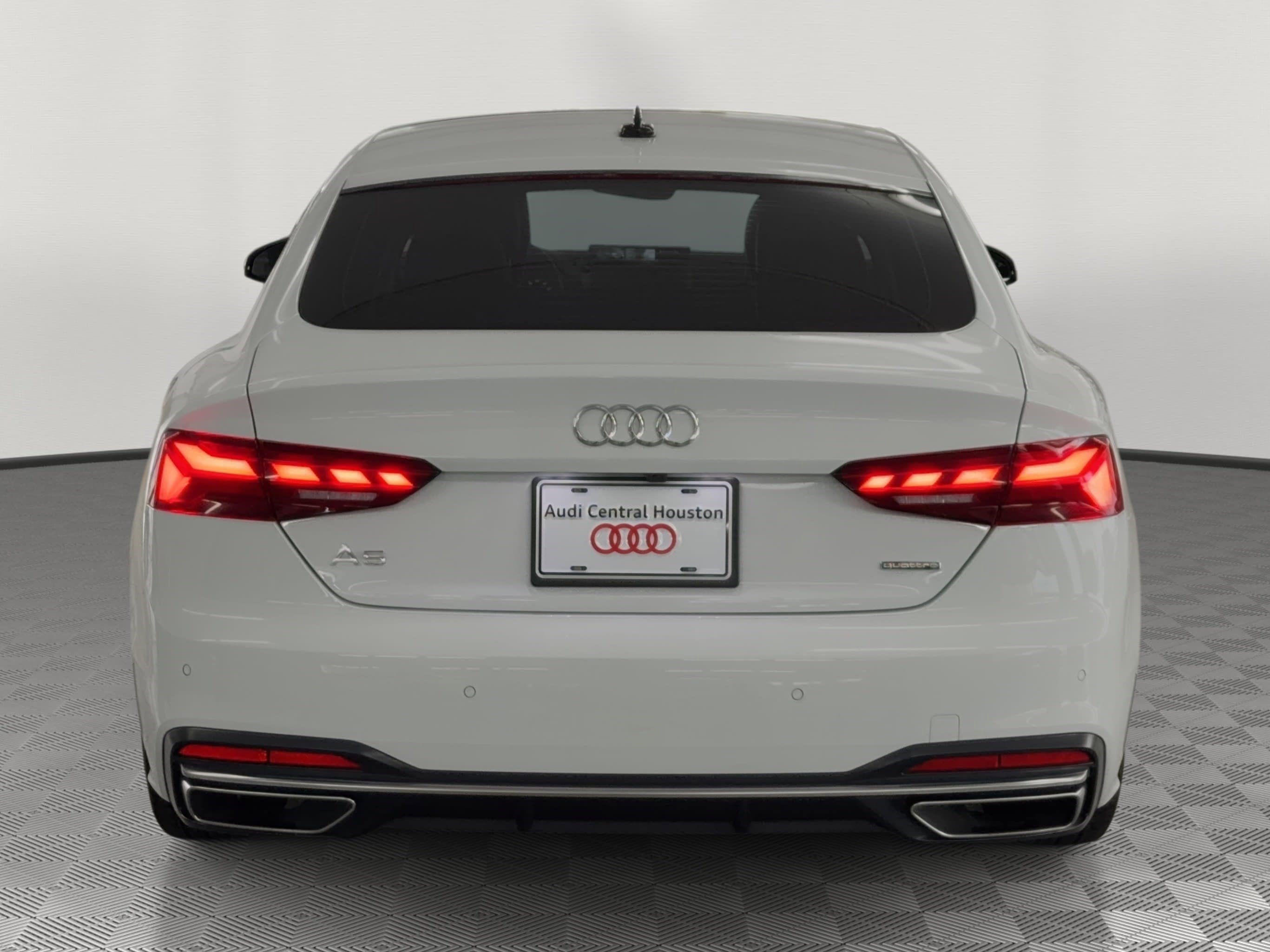 Used 2023 Audi A5 2.0T Premium w/ Convenience Package image 10