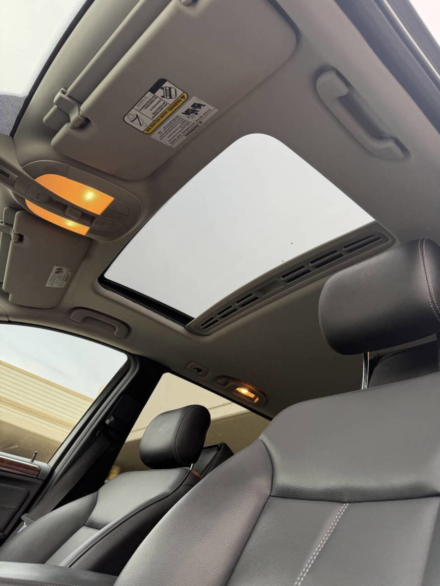 Used 2010 Mercedes-Benz GL 450 4MATIC image 6