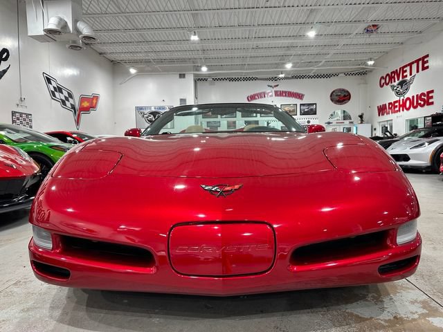Used 2004 Chevrolet Corvette Convertible w/ Preferred Equipment Group RWD image 10