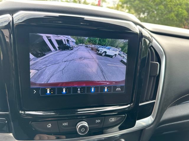 Used 2020 Chevrolet Traverse LT w/ LT Premium Package FWD image 22