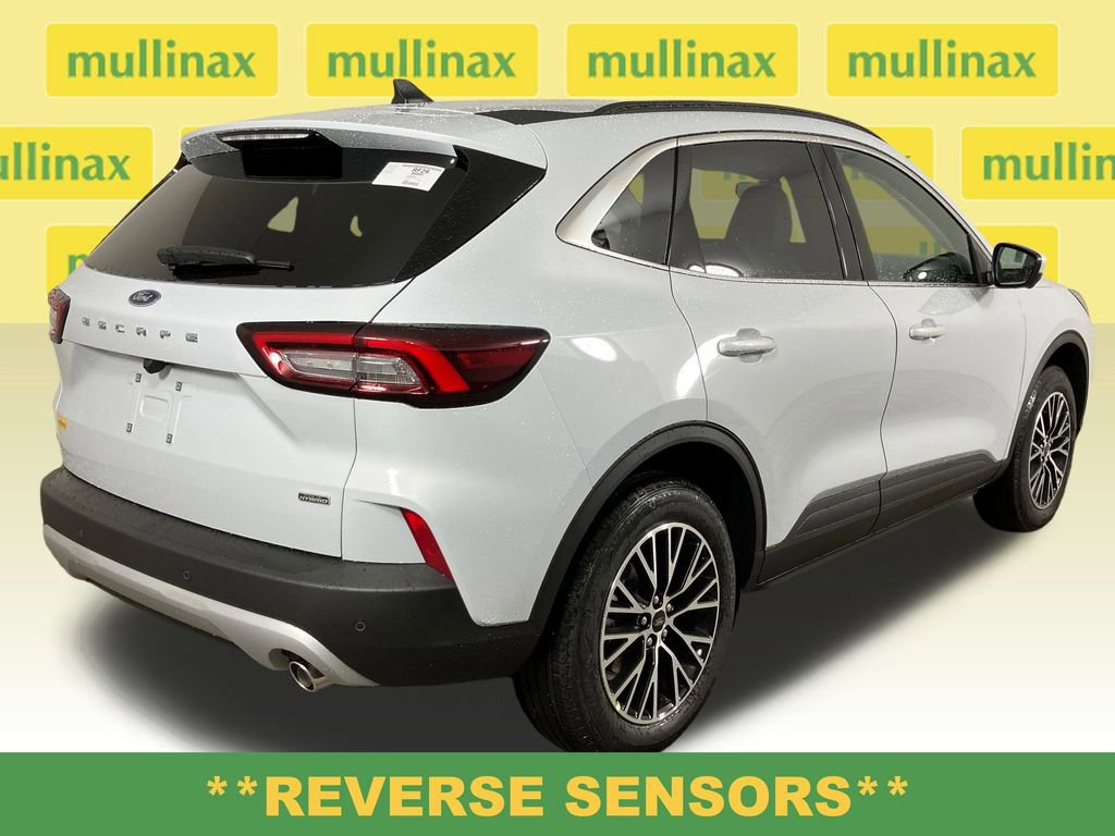 New 2025 Ford Escape Base w/ PHEV Premium Package image 4