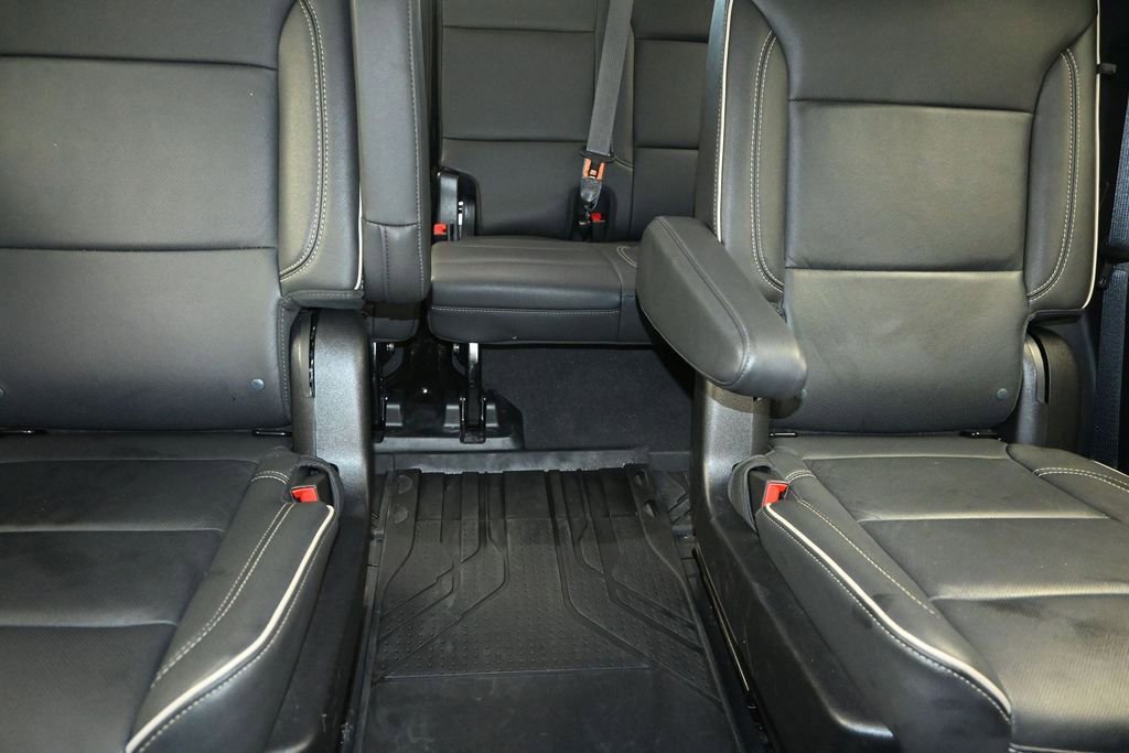 Used 2024 Chevrolet Tahoe Premier RWD image 27