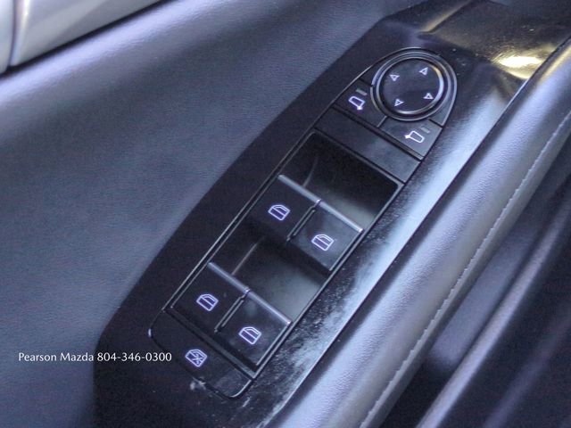 Certified 2025 MAZDA MAZDA3 s Sport image 23